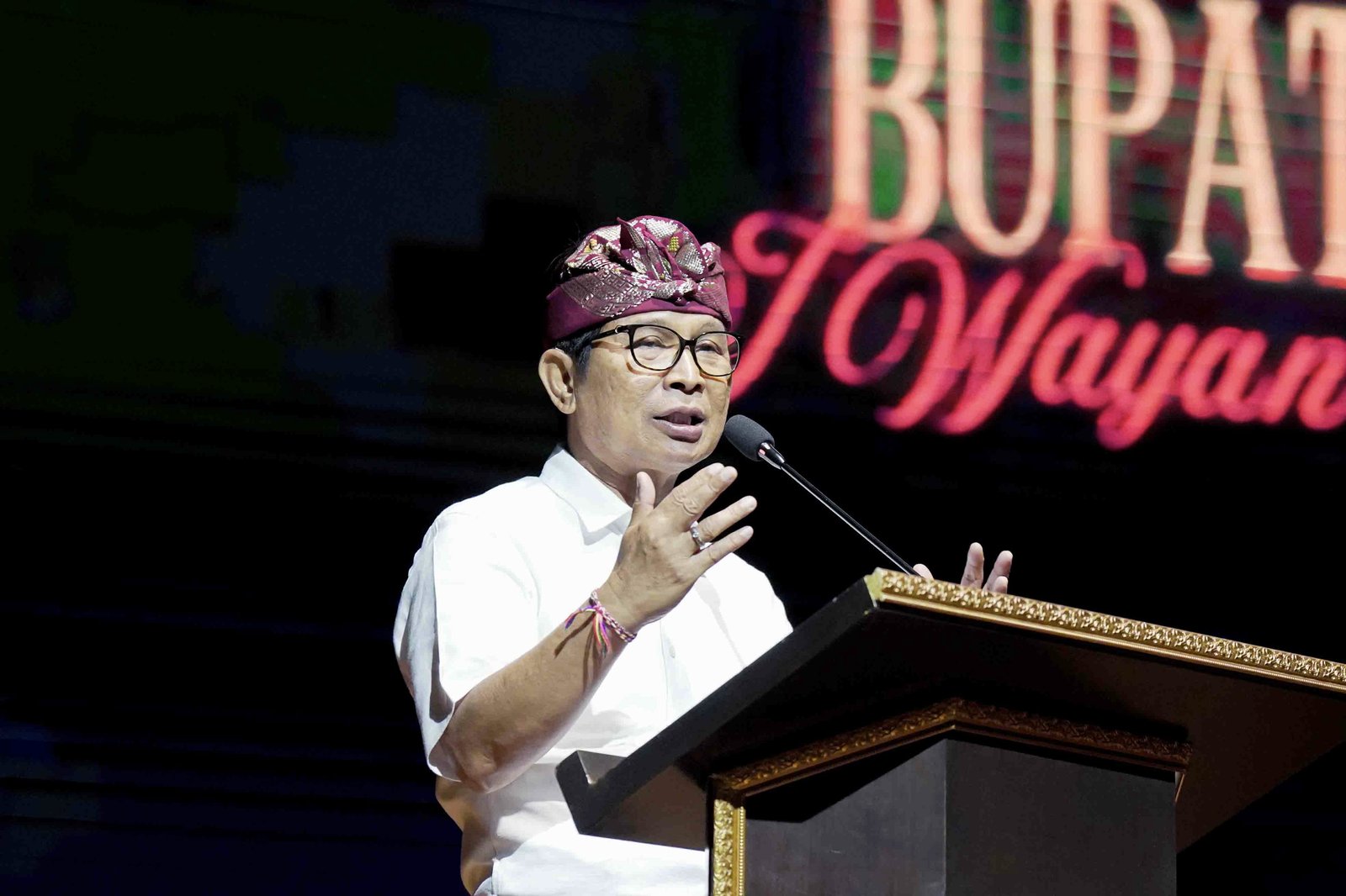 podiumnews.com-Badung Siap Realisasikan Sarjana di Rumah Warga Miskin